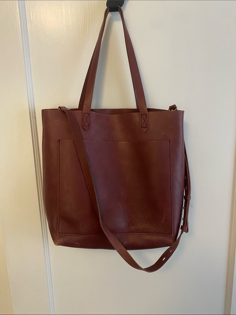 Madewell The Transport Tote in Burgandy